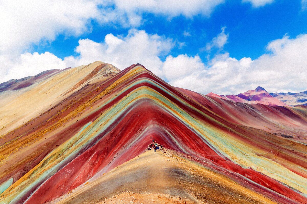 Rainbow_Mountain_Peru